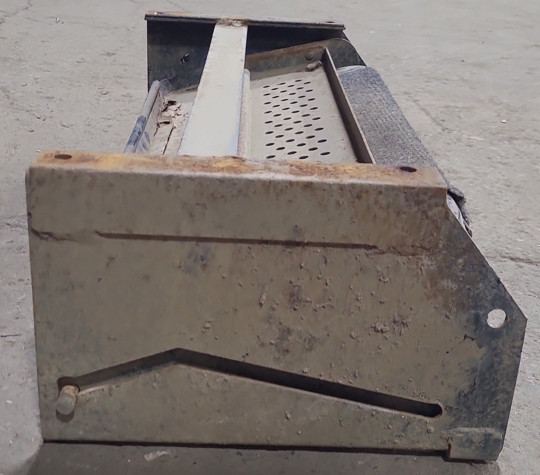 Used Manual Double Fold Step - Young Farts RV Parts