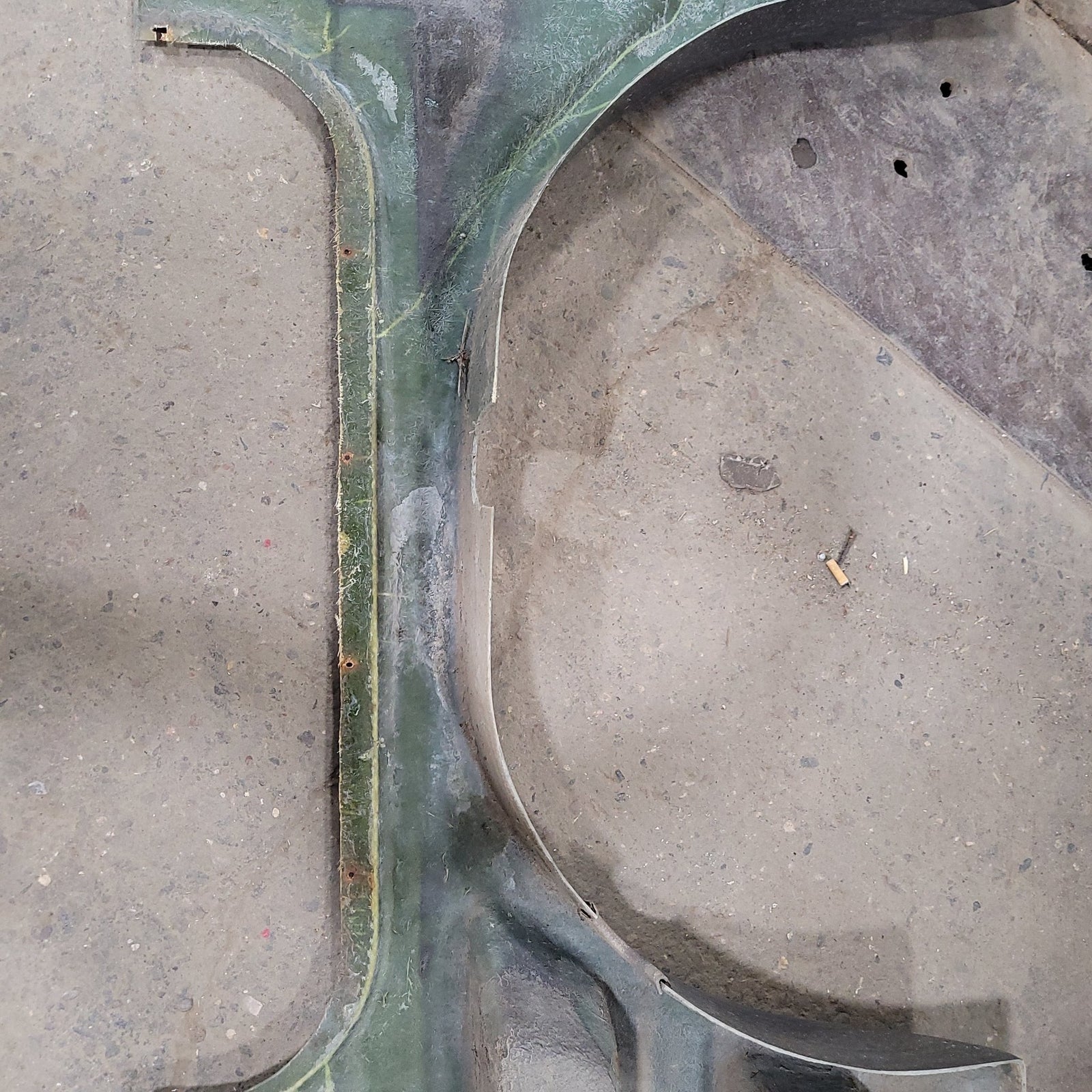 Used Pace Arrow Fender Skirt 73 3/4