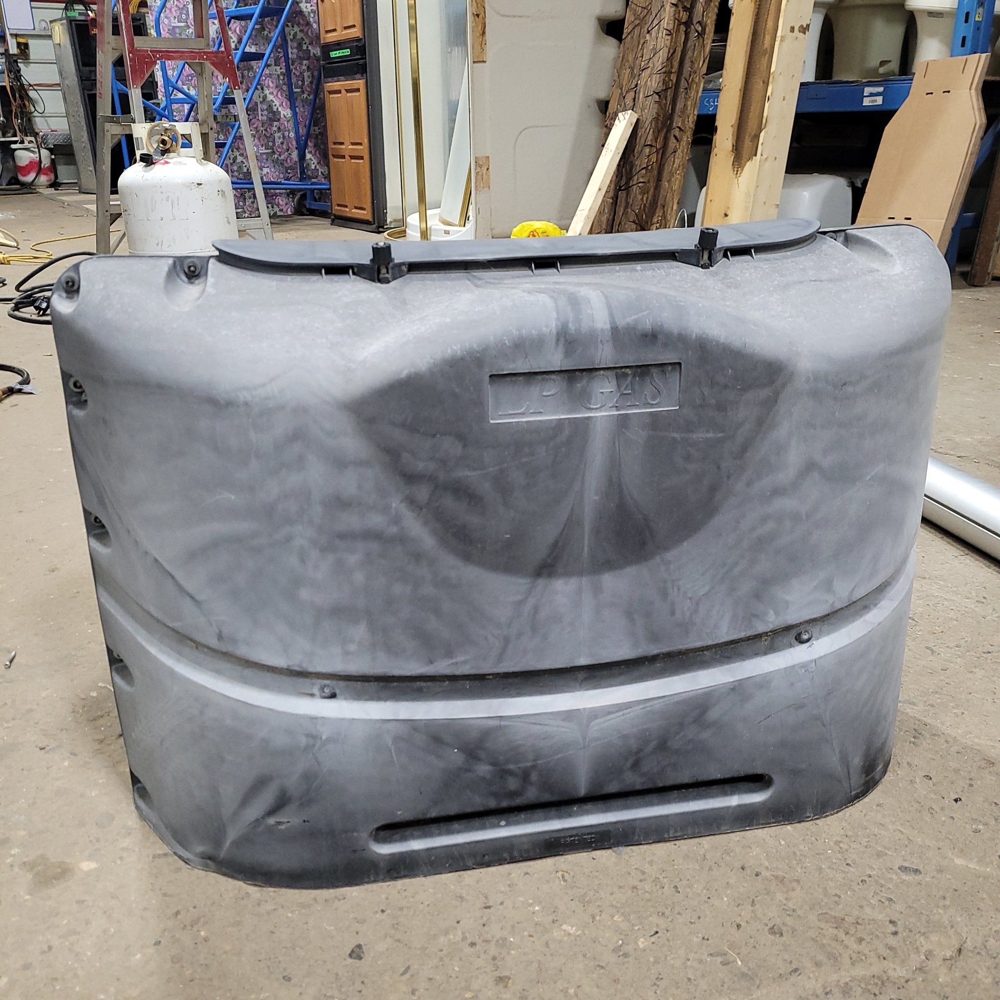 Used Propane Tank Cover - Black - Fits 20lb Steel Double Tank - Young Farts RV Parts