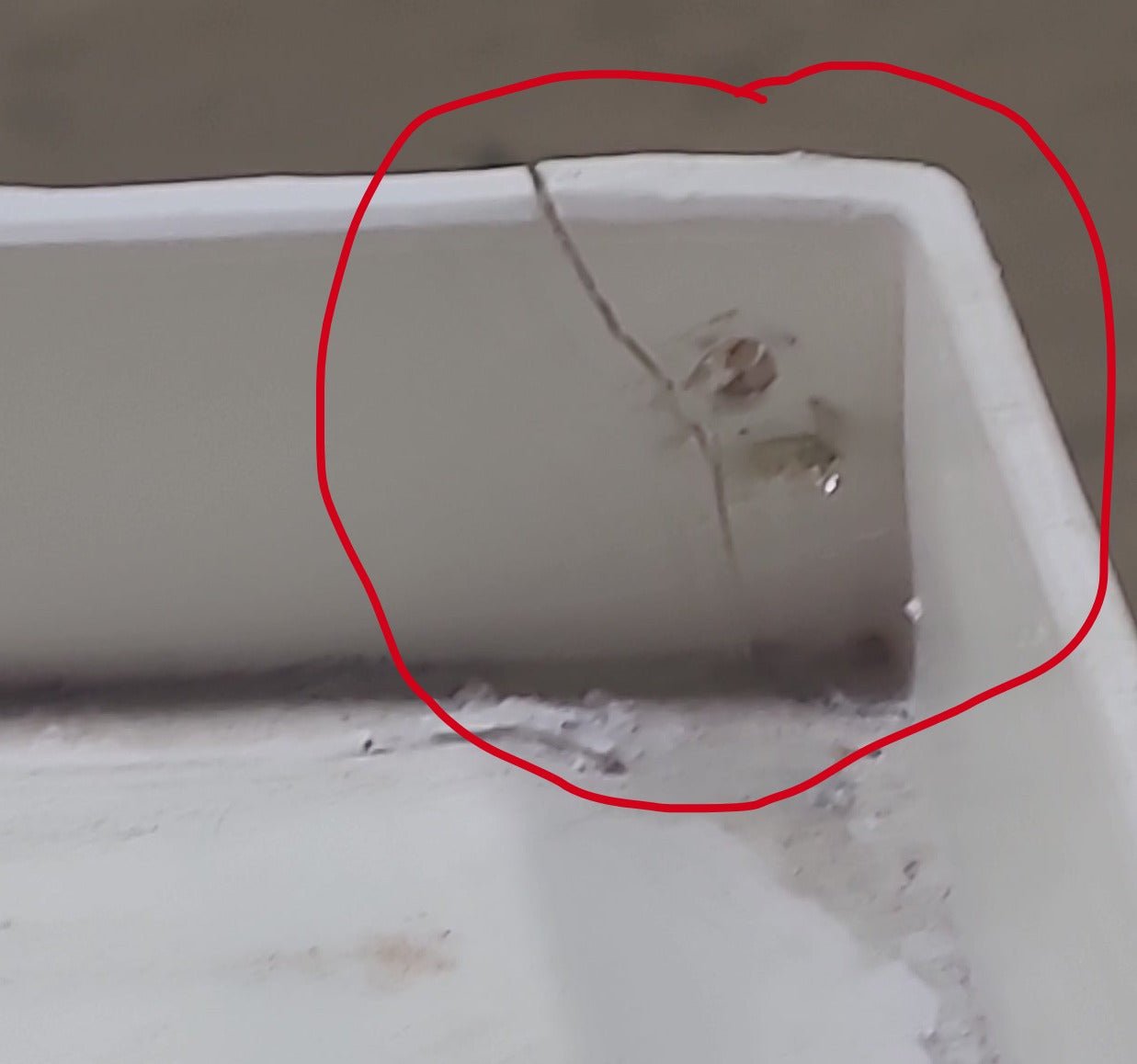 Used RV Bath Tub 36” x 24” Left Hand Drain - Young Farts RV Parts