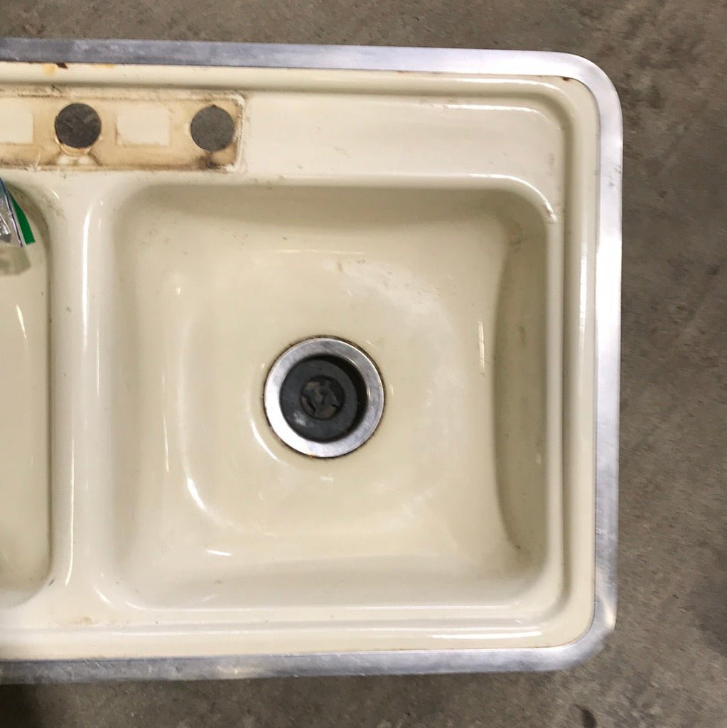 Used RV Kitchen Sink 33” L X 19” W - Young Farts RV Parts