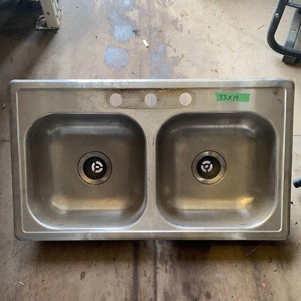 Used RV Kitchen Sink 33” W X 19” L - Young Farts RV Parts