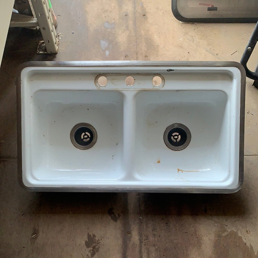 Used RV Kitchen Sink 33” W X 19” L - Young Farts RV Parts