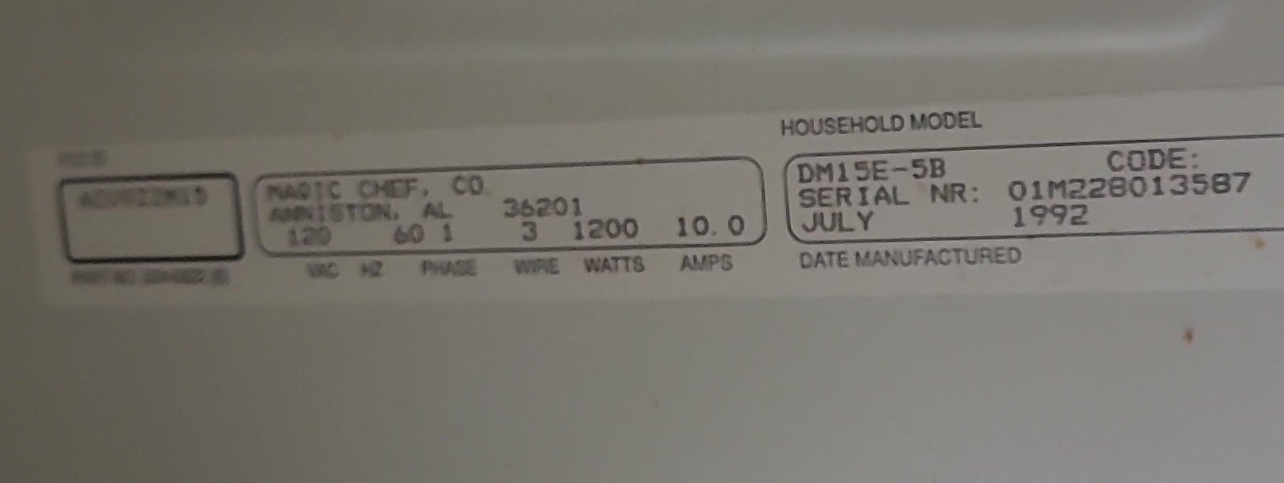 Used RV Microwave Magic Chef 20 3/8" W X 13 1/4" H X 13 1/2" D - Young Farts RV Parts