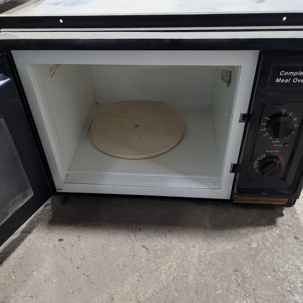 Used RV Microwave Magic Chef 22 W X 15 H X 16 D - Young Farts RV Parts