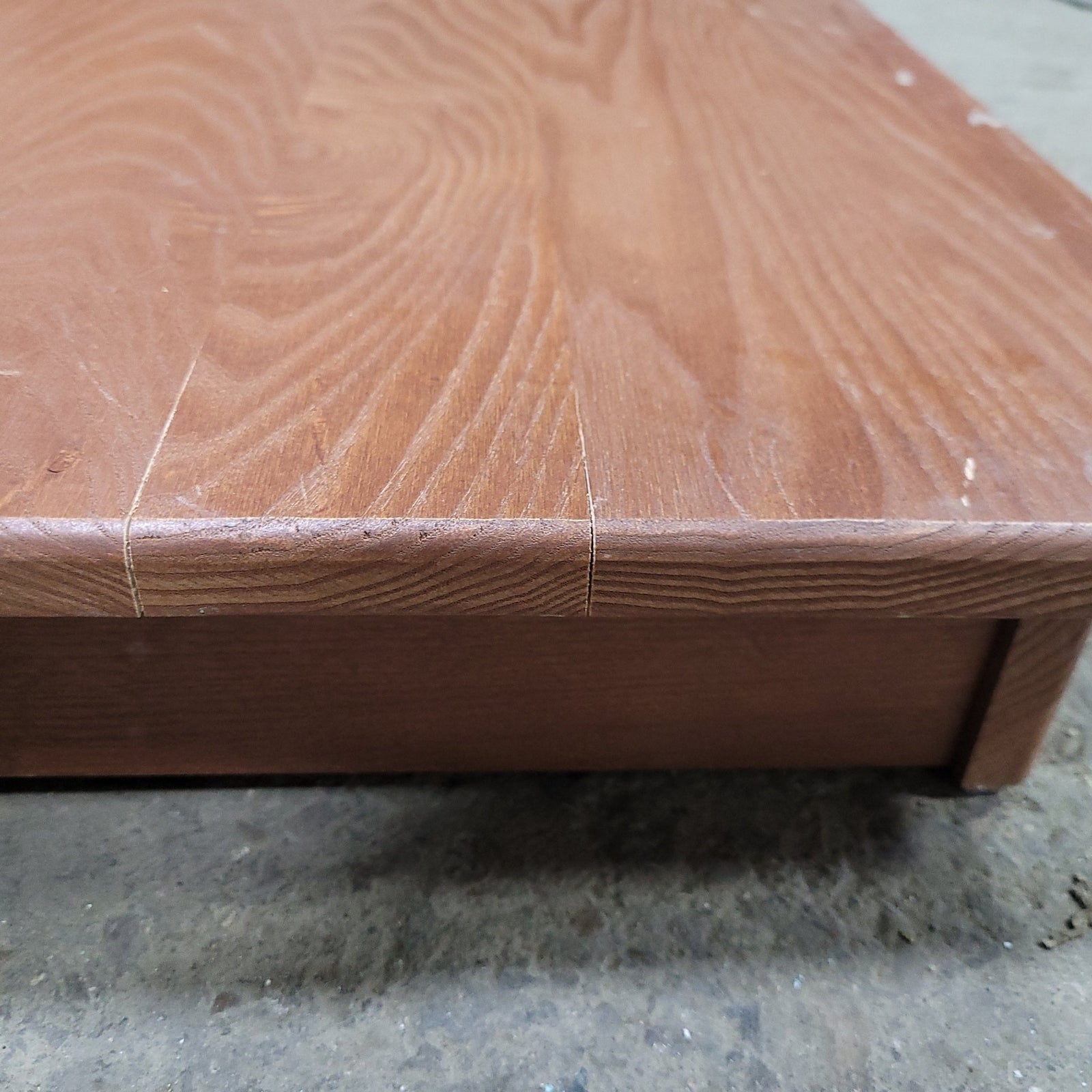 Used RV Pedestal Mount Table Top 26