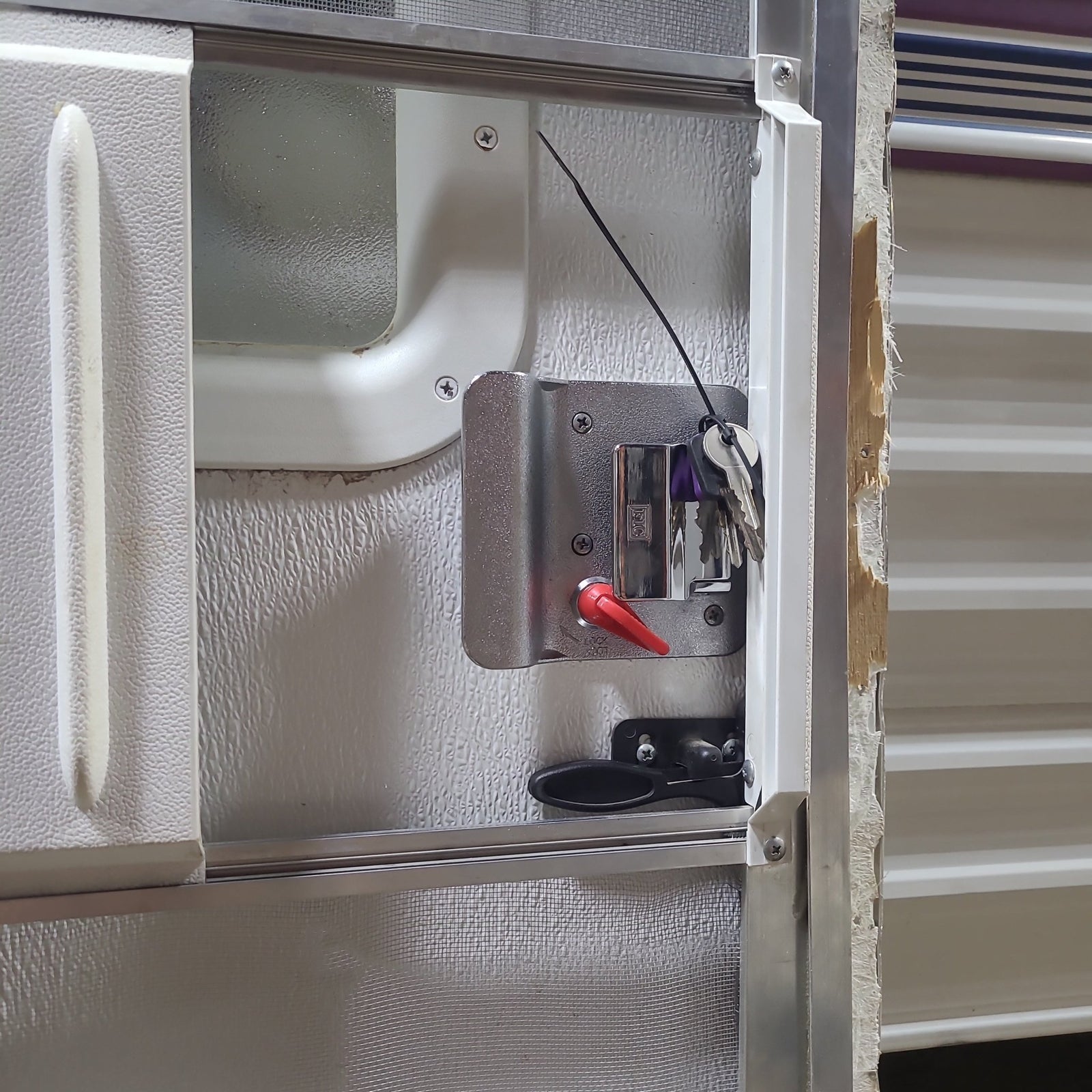 Used RV Radius Entry Door 25 1/2