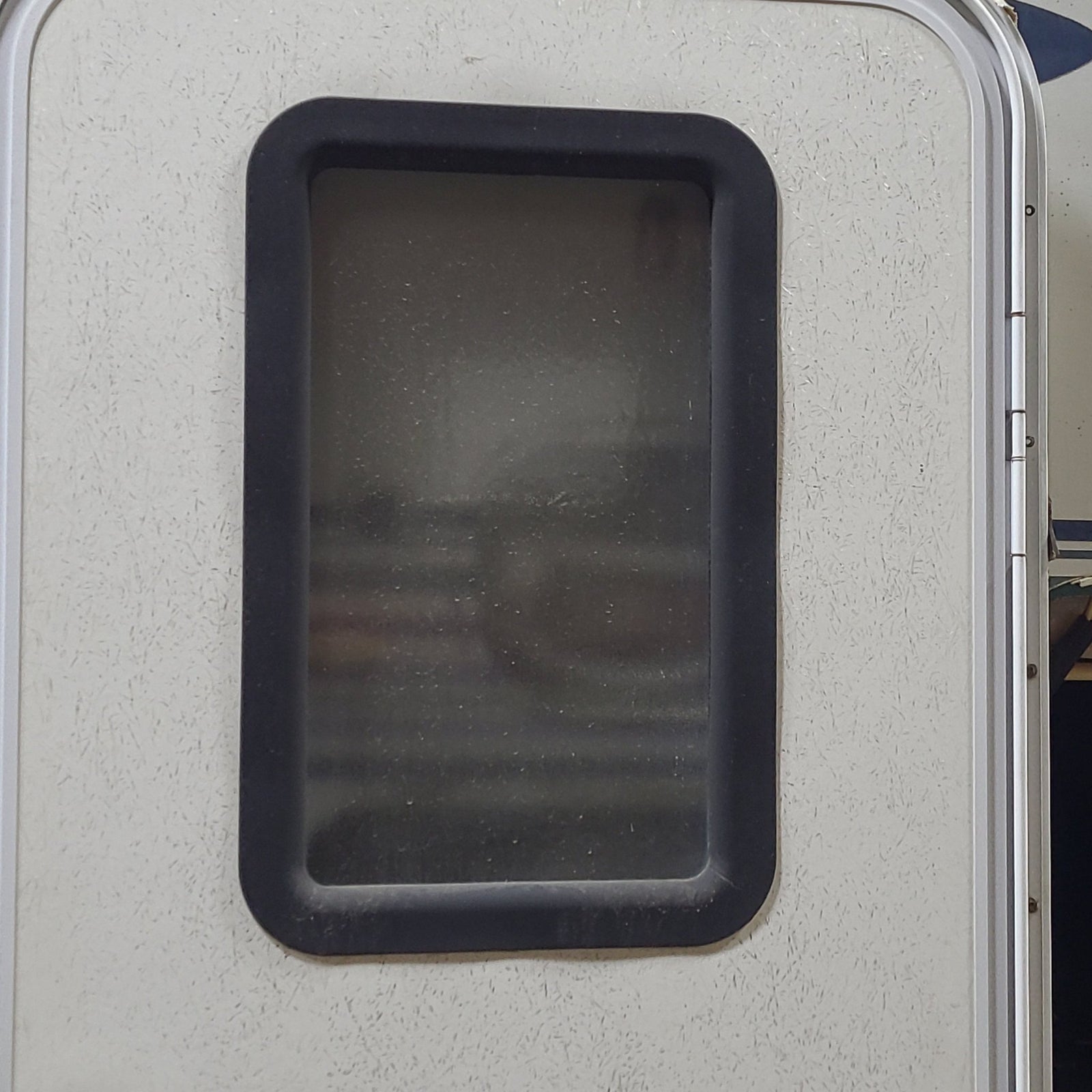 Used RV Radius Entry Door 29 1/2