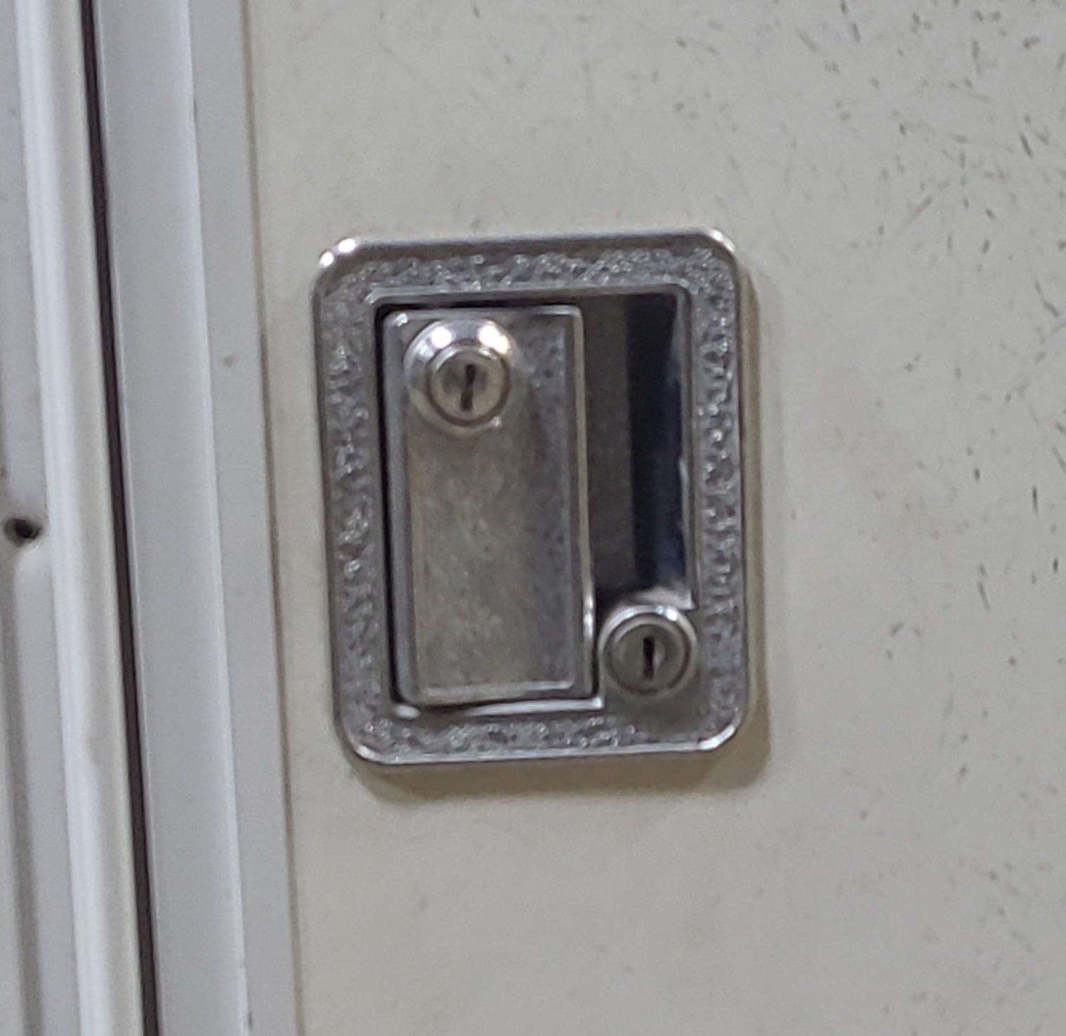 Used RV Radius Entry Door 29 1/2