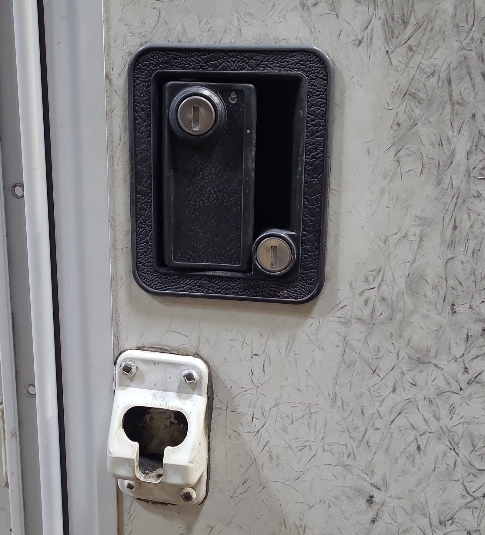 Used RV Radius Entry Door 29 3/4