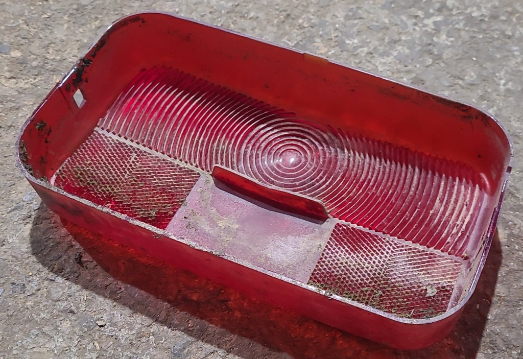 Used RV Tail Light Assembly Replacement Lens SAE-AILRST 94 - DOT - Young Farts RV Parts
