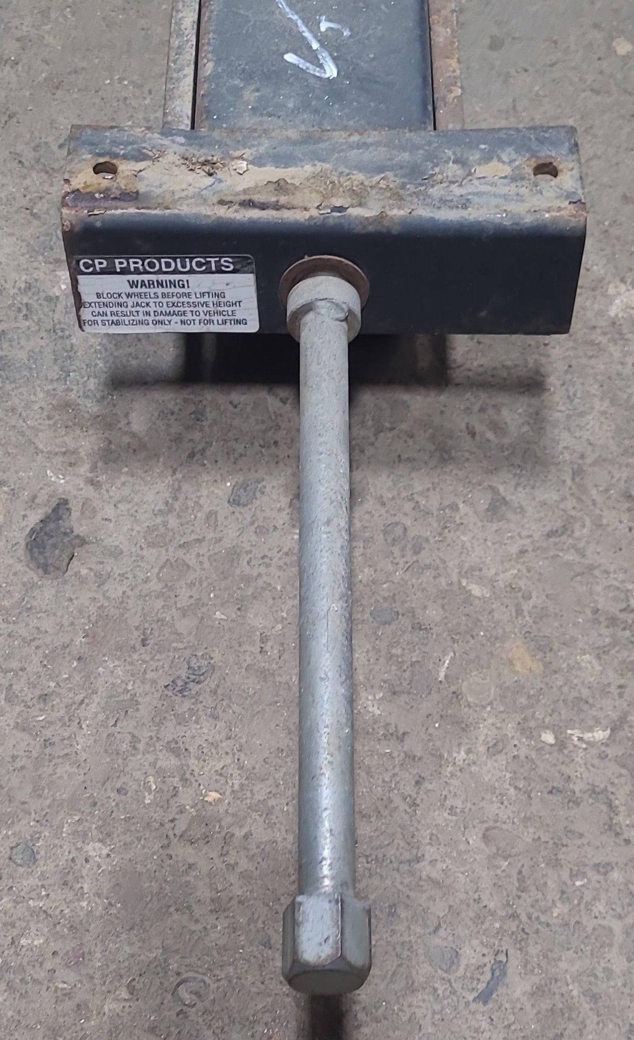 Used Scissor Style Stabilizer Jack 86