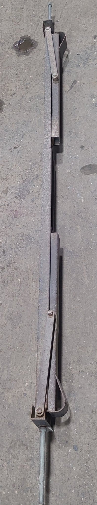 Used Scissor Style Stabilizer Jack 86