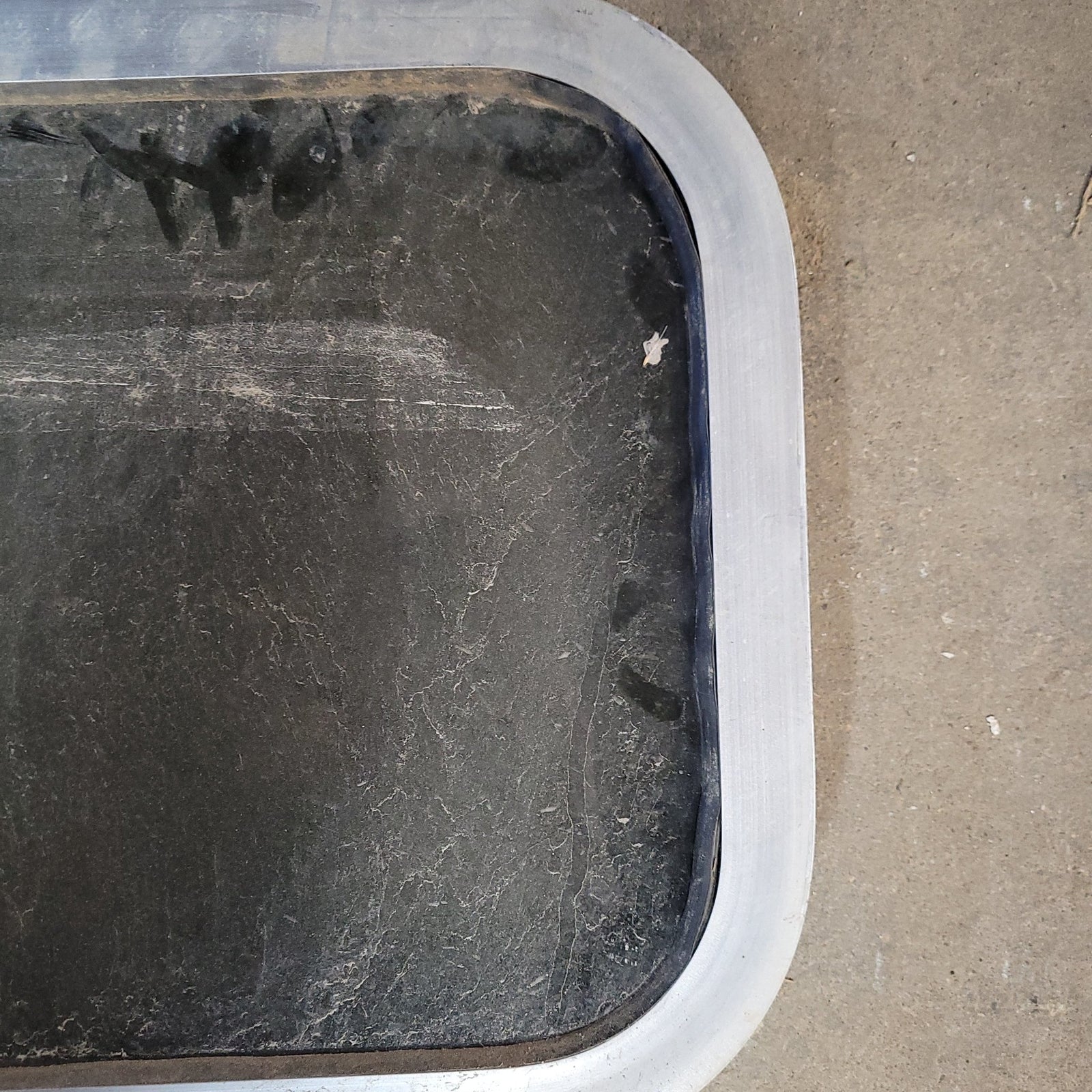 Used Silver Radius Non-Opening Window : 24 1/2 X 12 1/4 X 2