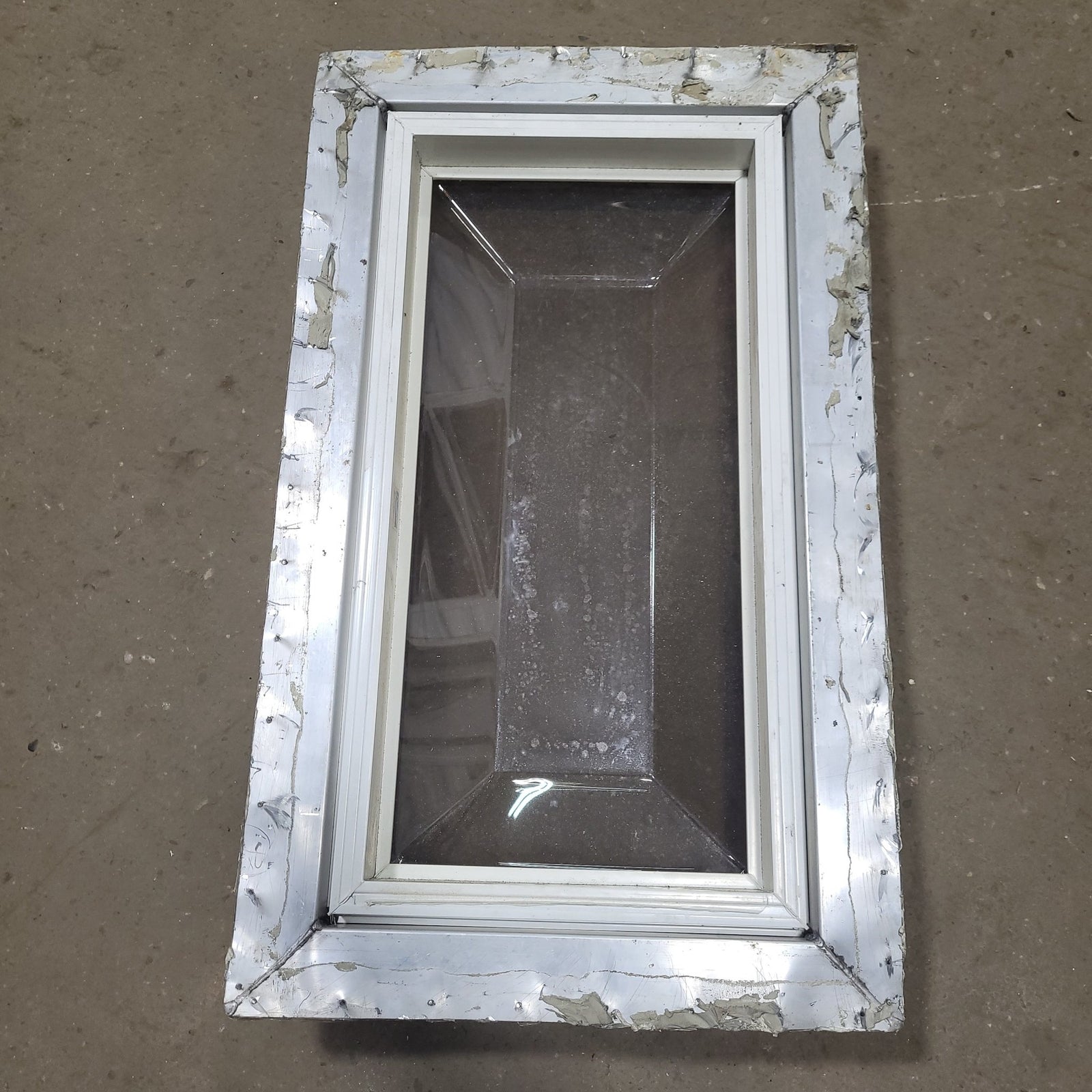 Used Skylight 39 1/2