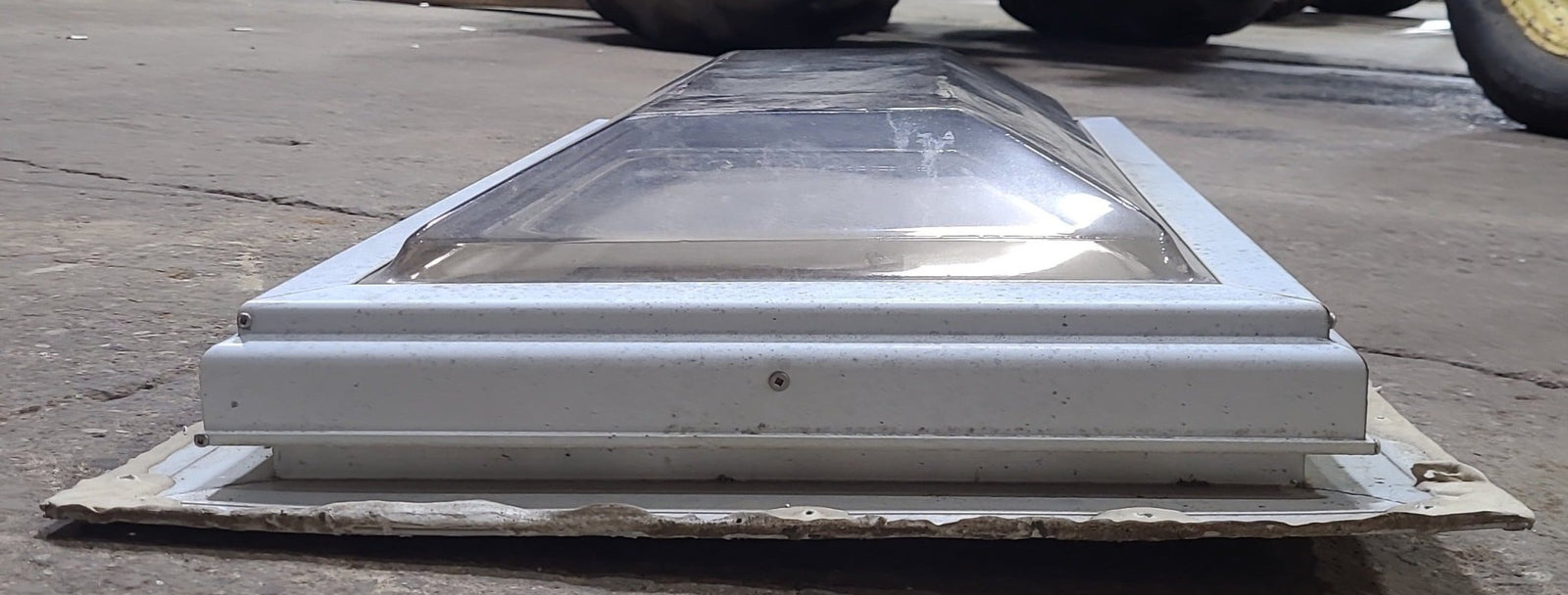 Used Skylight 39 1/2