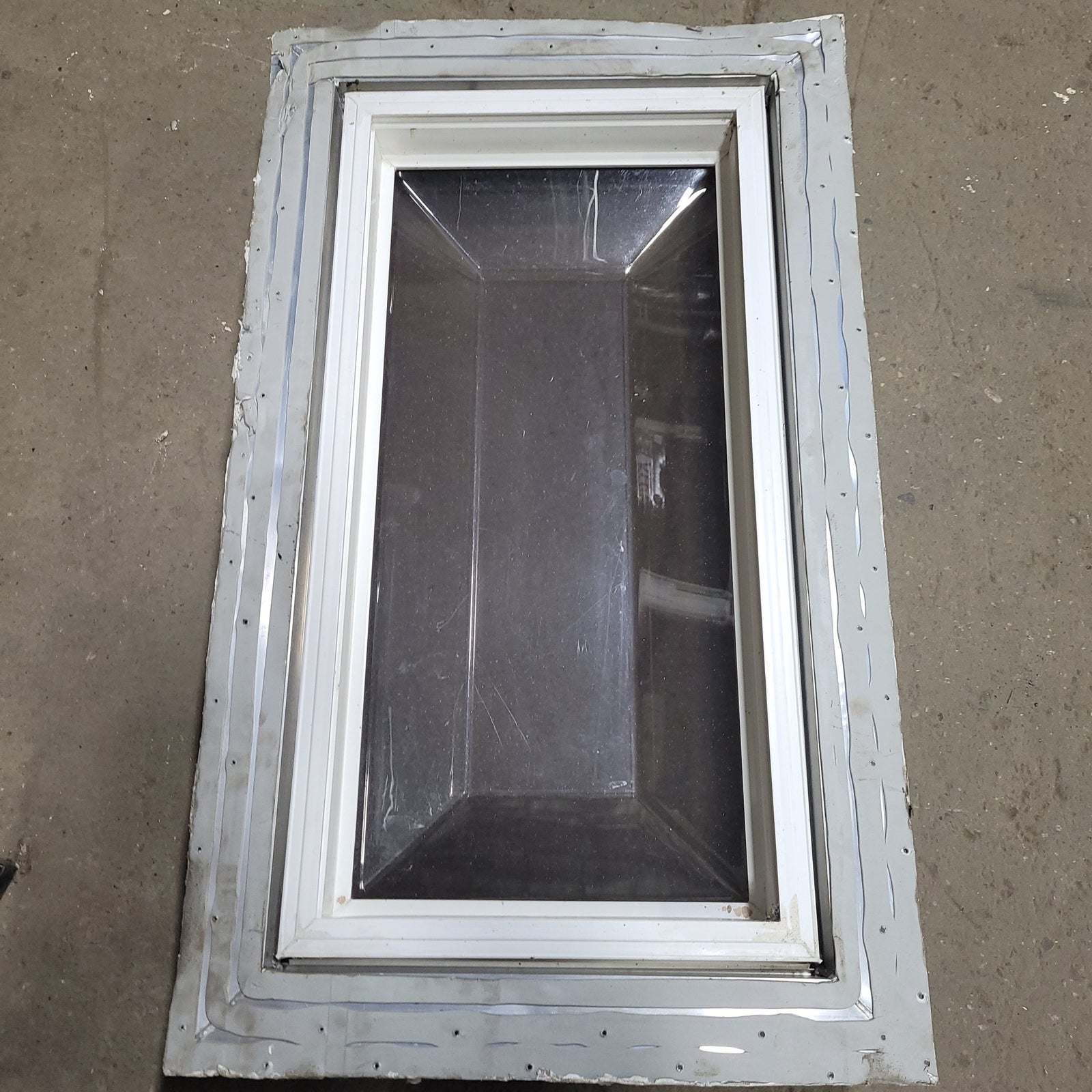 Used Skylight 39 1/2