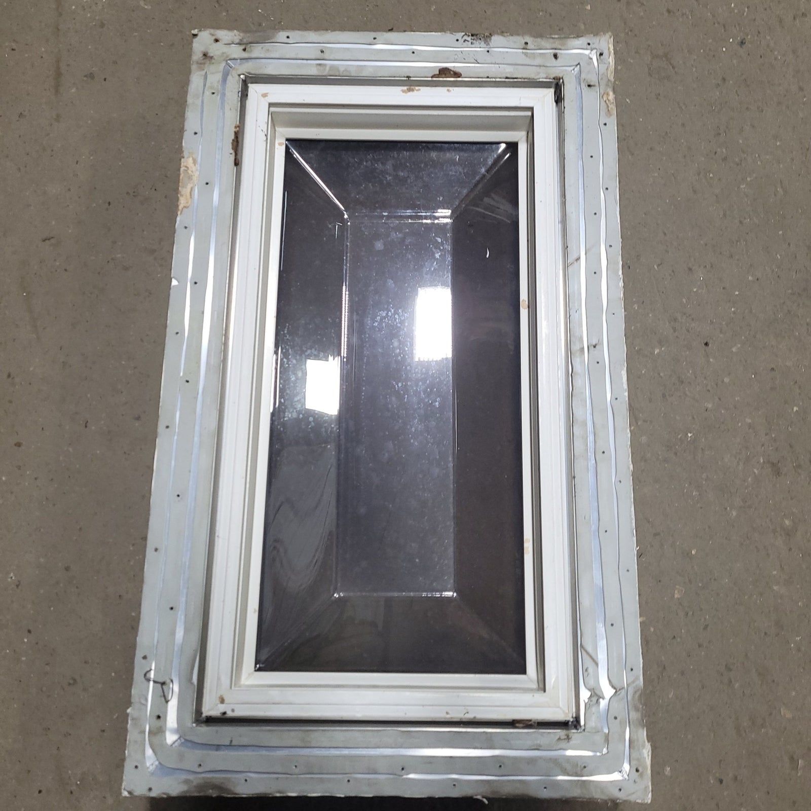 Used Skylight 39 1/2