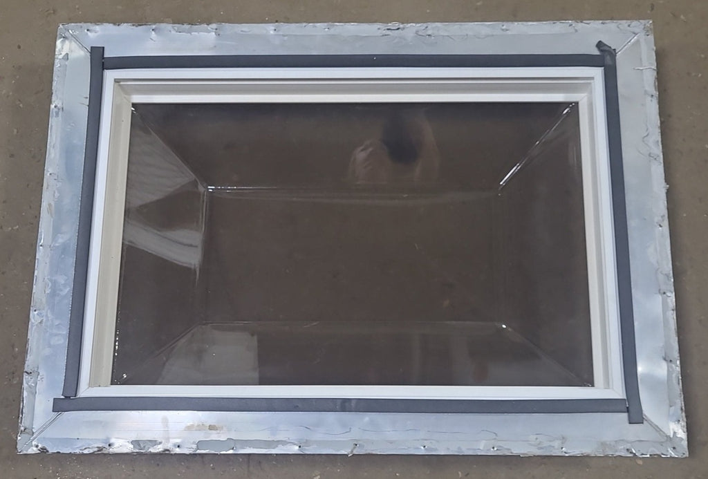 Used Skylight 39 1/2" X 27 1/2" (with inner skylight) - Young Farts RV Parts