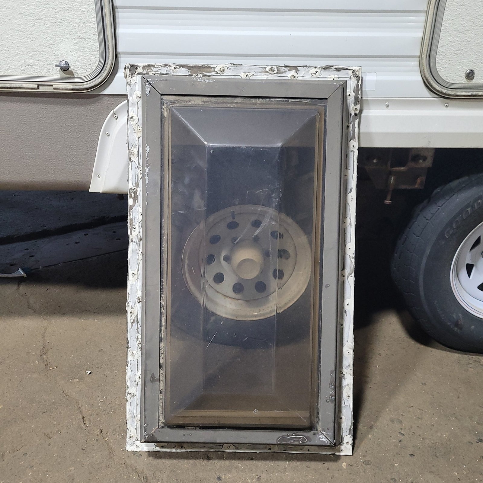Used Skylight 39 1/4
