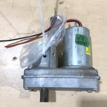 Load image into Gallery viewer, Used SLIDE Actuator Motor - 009471 - Young Farts RV Parts