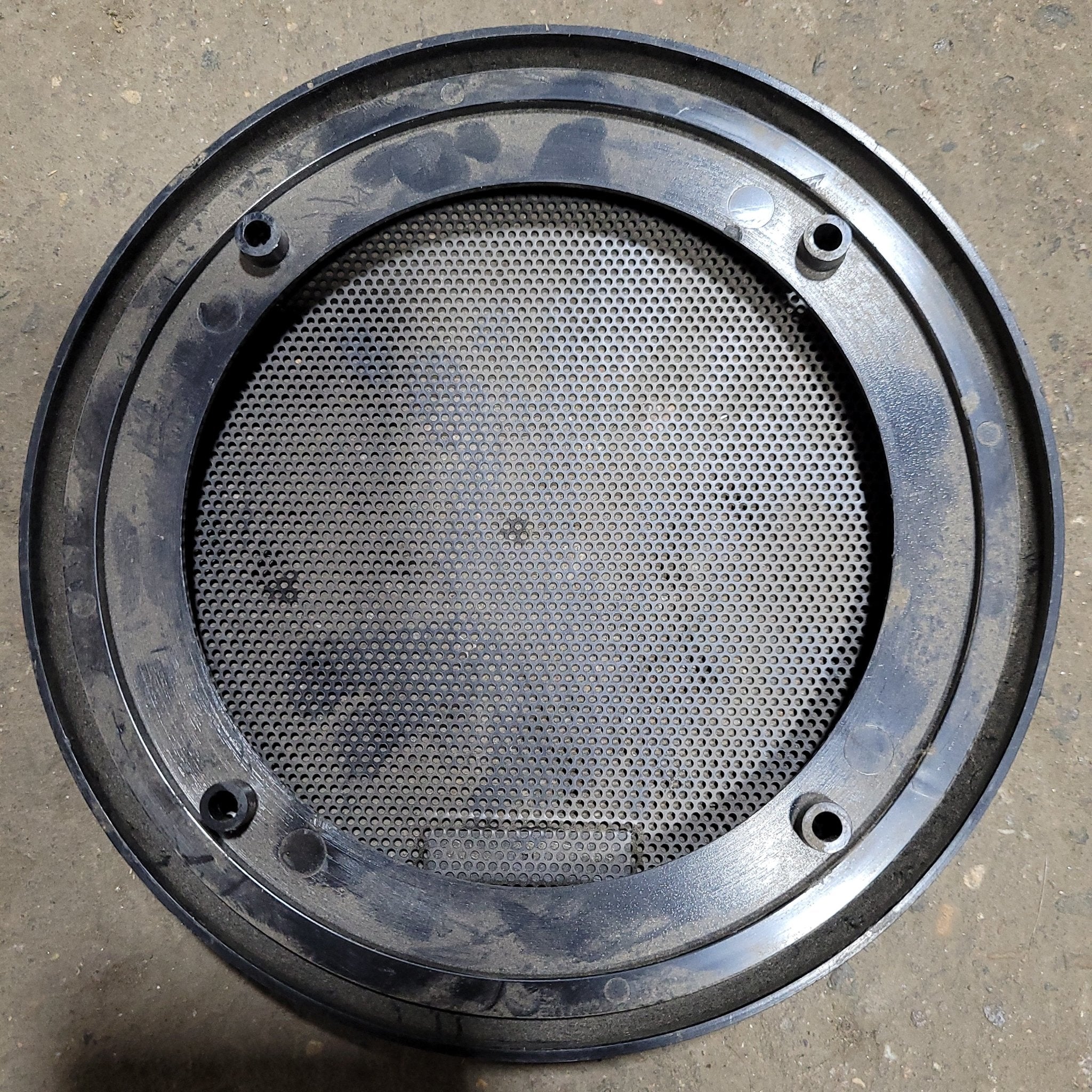Used Speaker cover 6 3/4", snap on style - Young Farts RV Parts