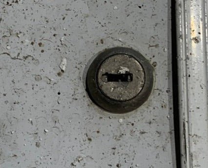 Used Square Cornered Cargo 25 3/4 x 10 3/4