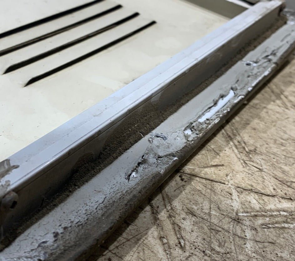 Used Square Cornered Cargo 25 3/4 x 10 3/4