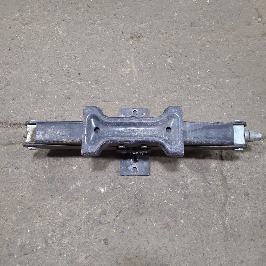 Used Stabilizer Jack 22" - Young Farts RV Parts