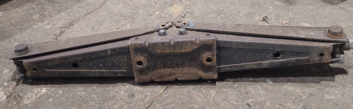 Used Stabilizer Jack 24" - BAL LoPro SJ24 - Young Farts RV Parts
