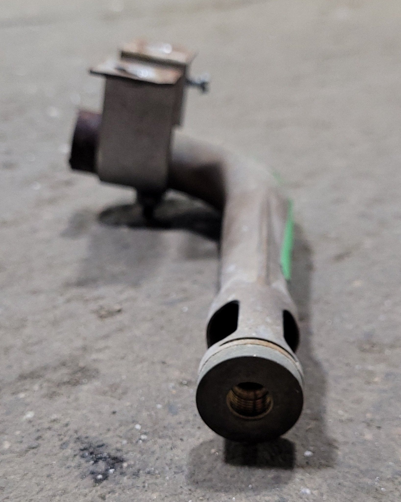 Used Suburban Burner Assembly and Burner Hat Bracket (011030 & 063917) - Young Farts RV Parts