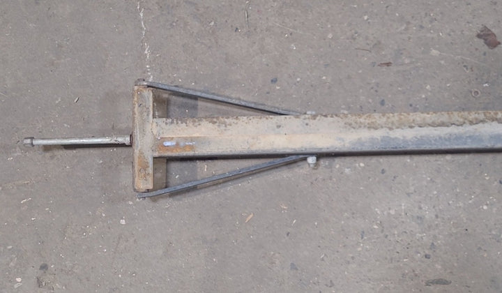 Used Telescopic Stabilizer Jack 90" - Young Farts RV Parts