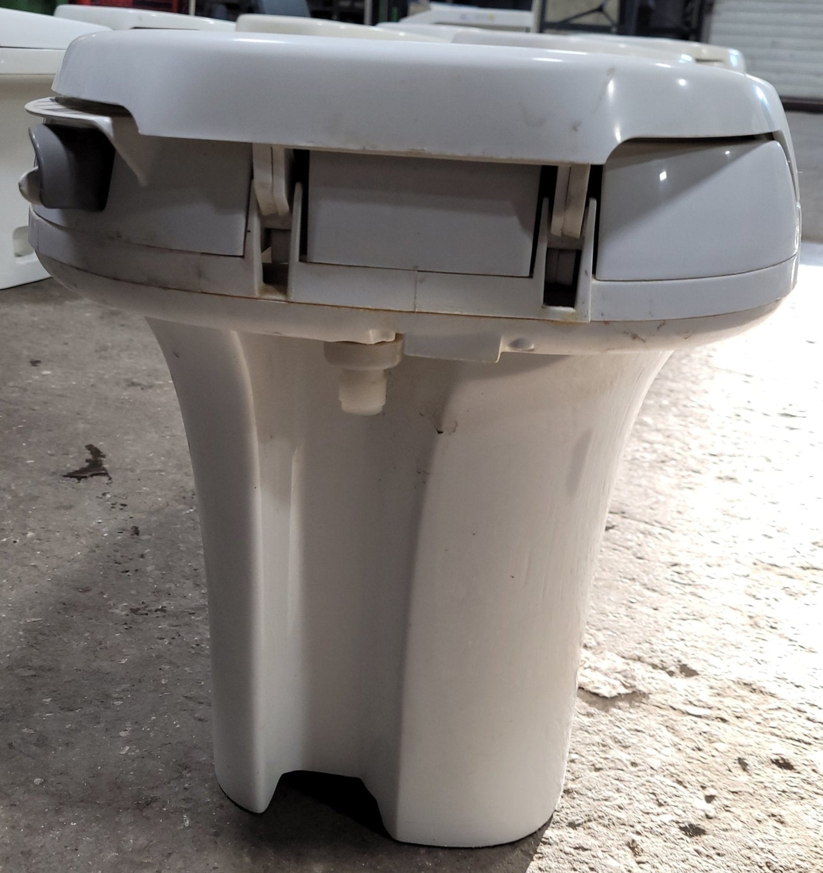 Used Toilet Thetford AQUA MAGIC IV | 24920 - Young Farts RV Parts