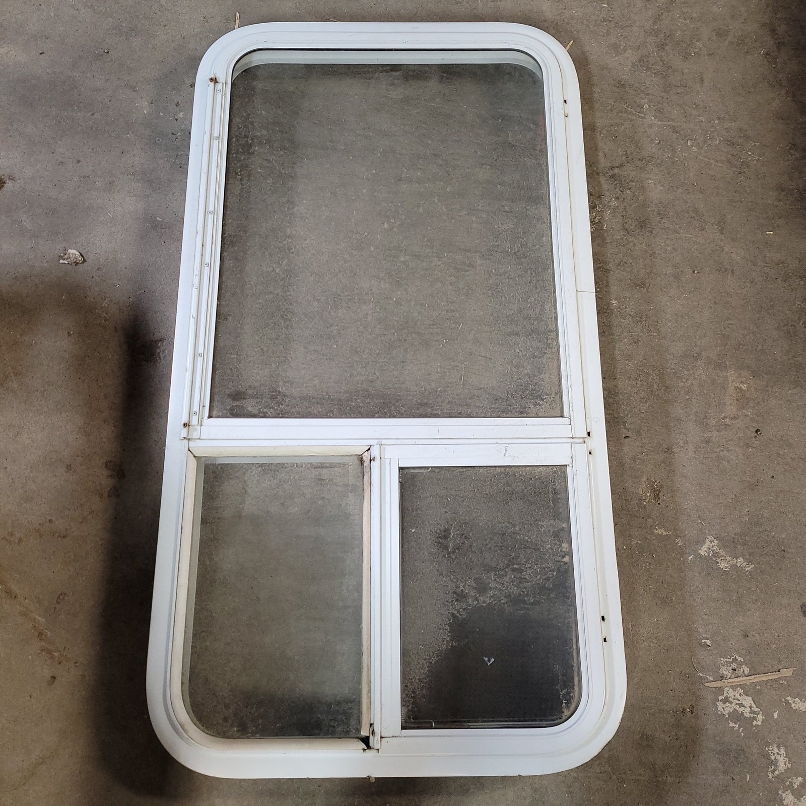 Used White Radius Emergency Opening Window : 21 1/2 X 41 1/2 X 2