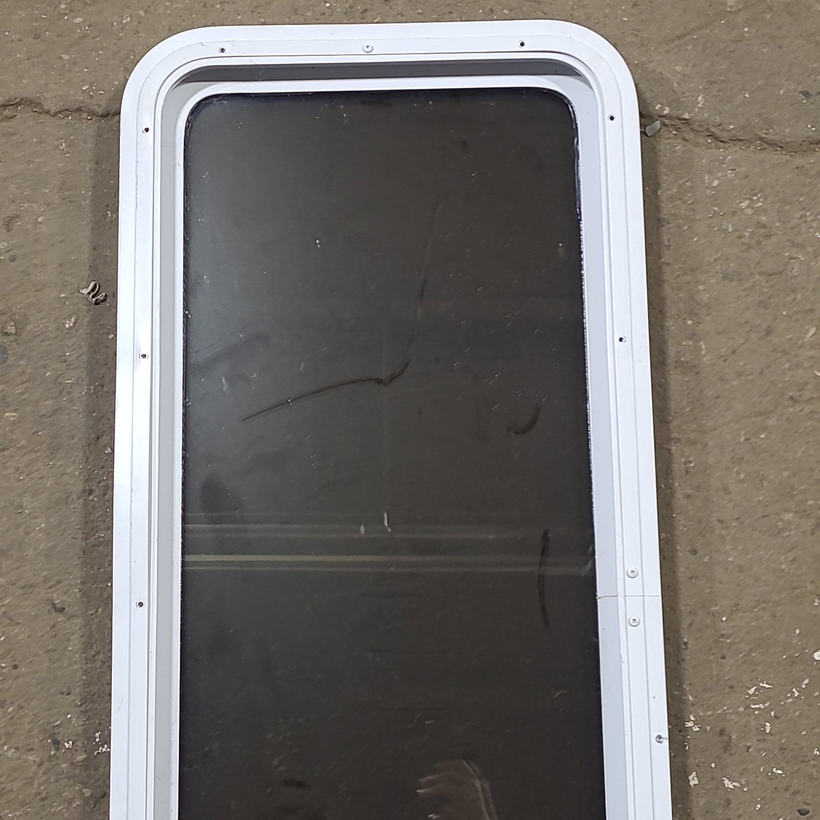 Used White Radius Non Opening Window : 17 1/2