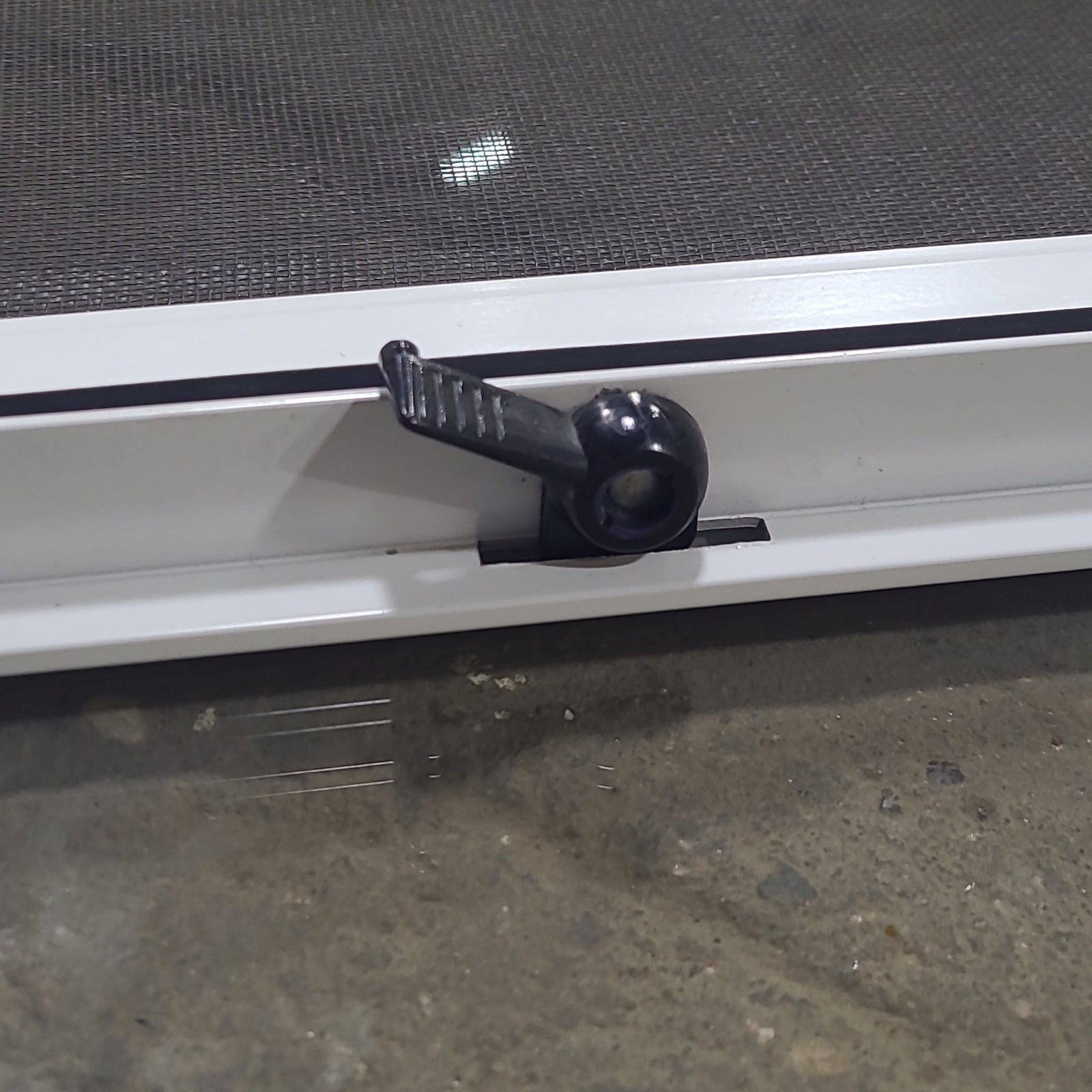 Used White Radius Opening Window : 24 1/4