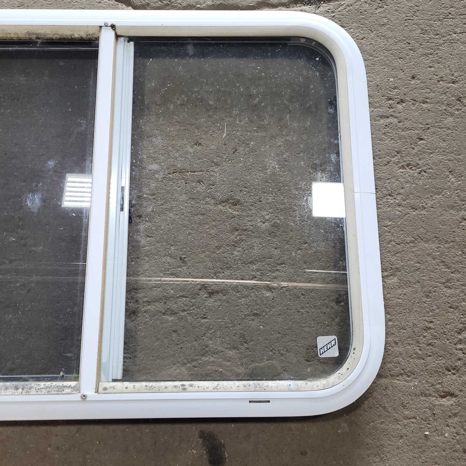 Used White Radius Opening Window : 26 1/2
