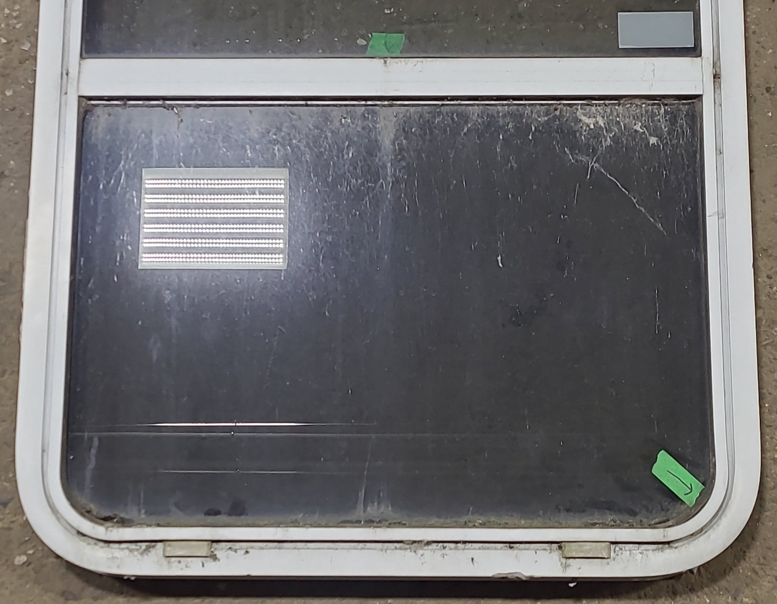 Used White Radius Opening Window : 26 1/4