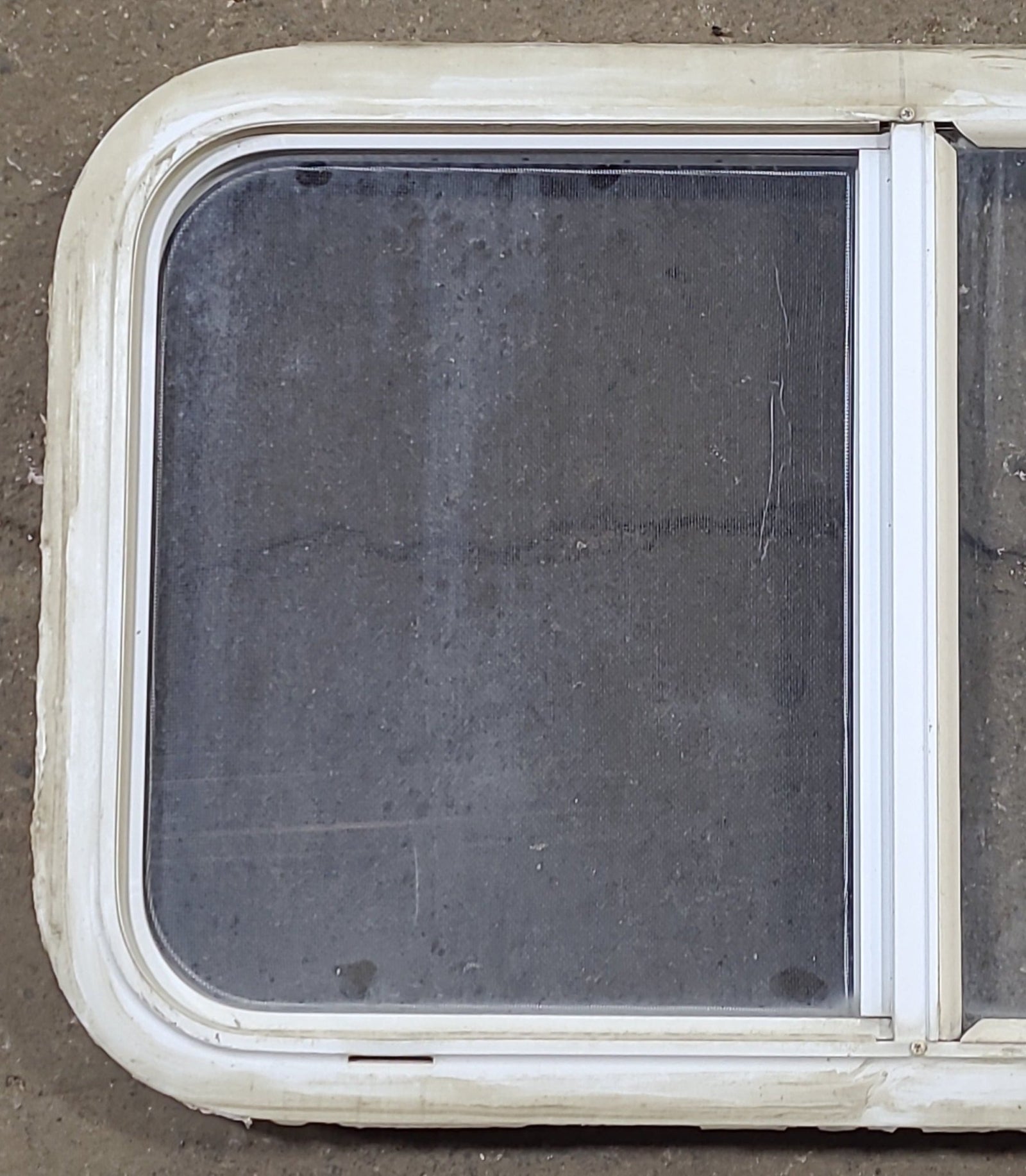 Used White Radius Opening Window : 29 1/2