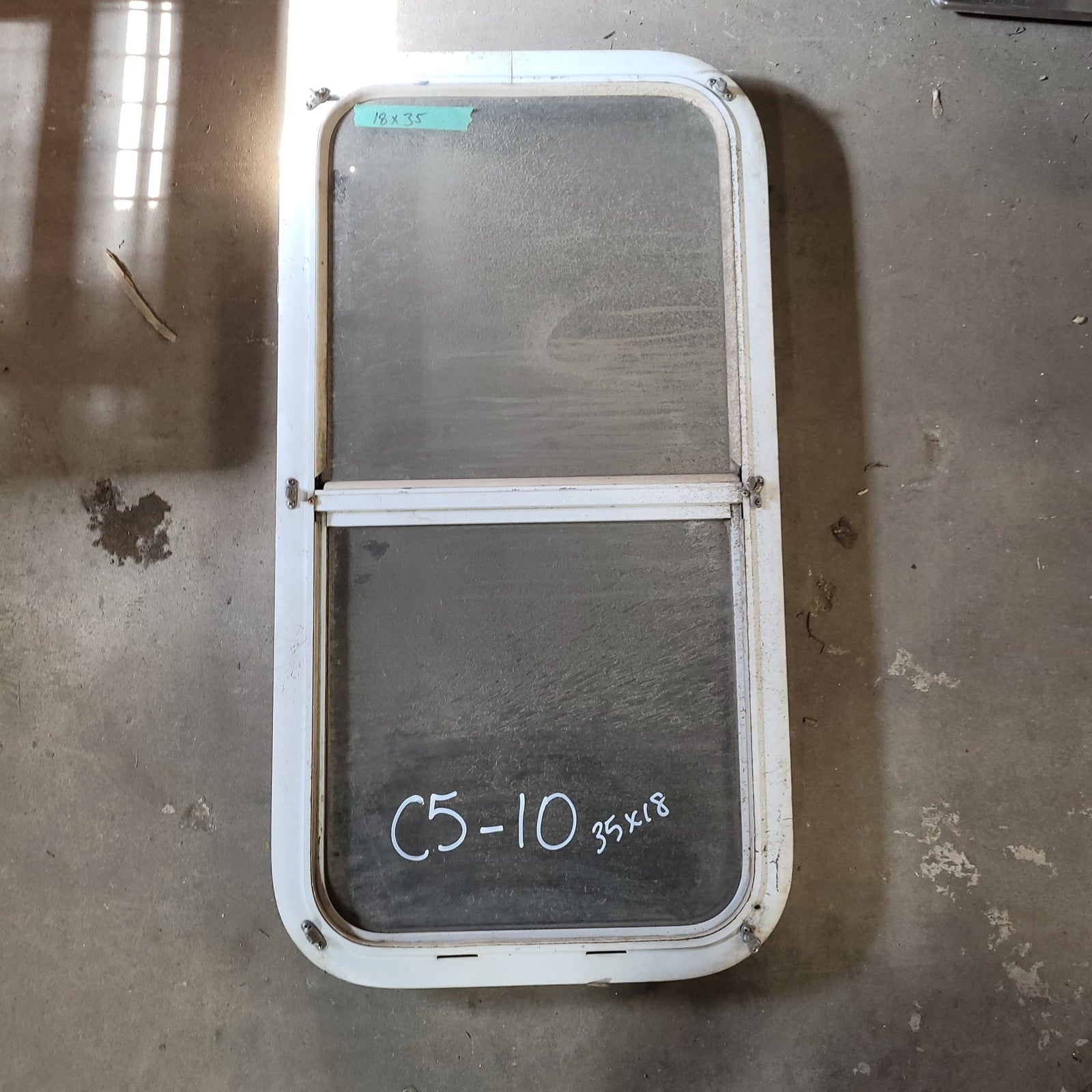 Used White Radius Opening Window : 35 X 18 X 2