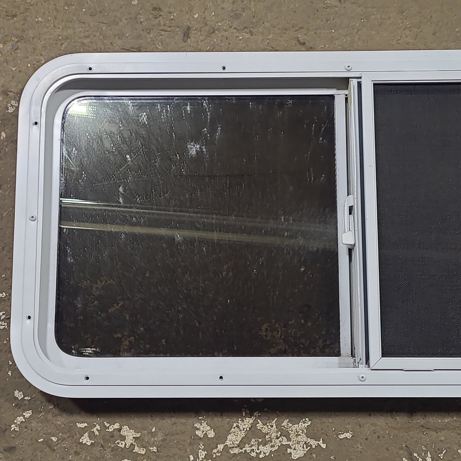 Used White Radius Opening Window : 36 1/4