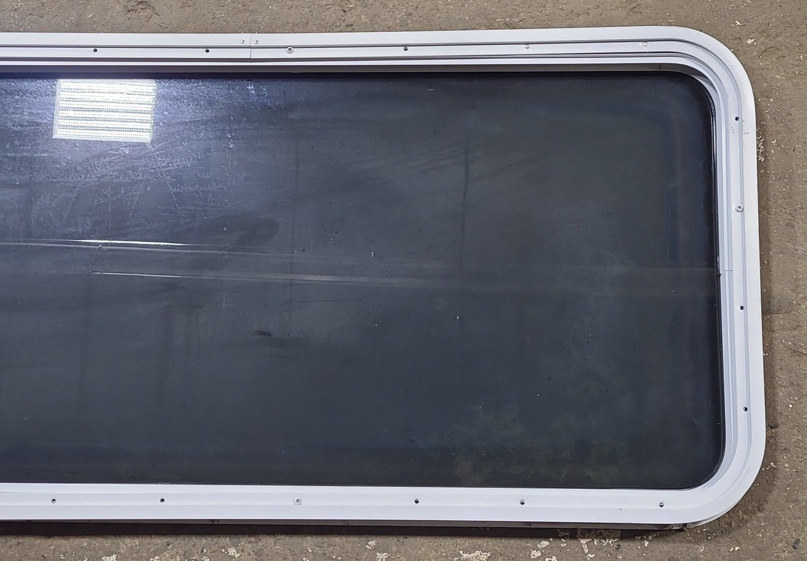 White Radius Non Opening Window : 46 1/4