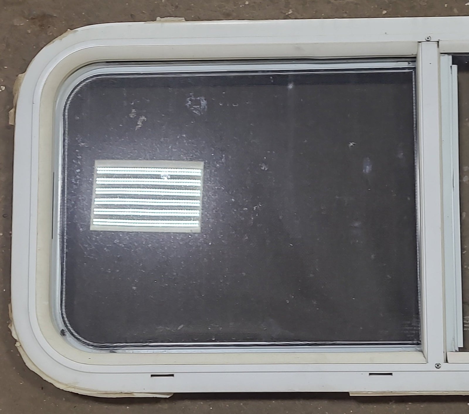 White Radius Opening Window : 36 1/4