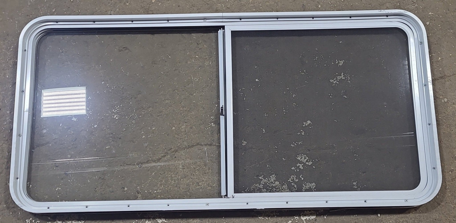 White Radius Opening Window : 53 1/4