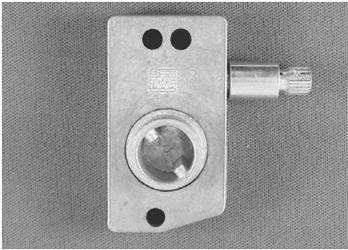 Window Operator Strybuc 1716C Right Hand Window Type, Side Mount, 1/2
